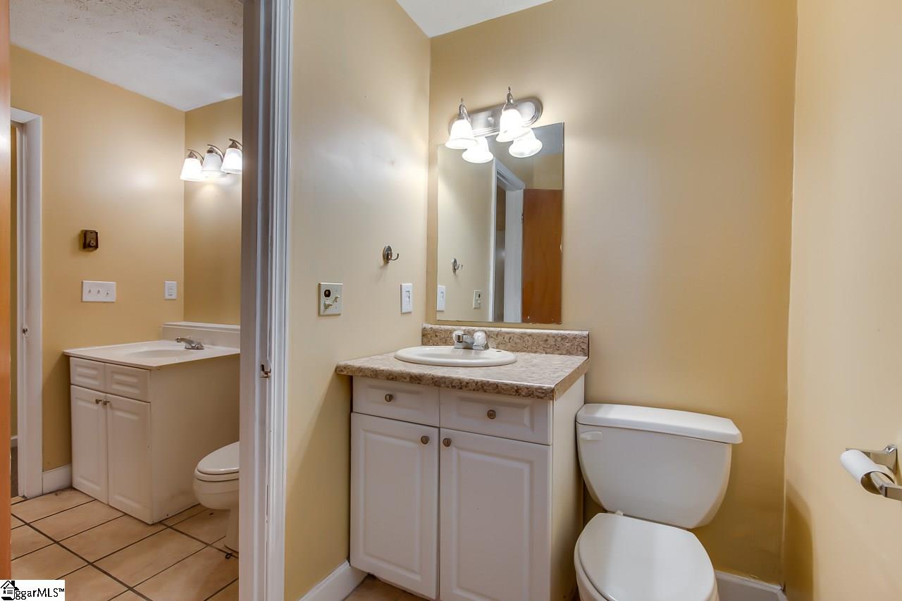 5 Queens Street Fountain Inn, SC 29644 - Photo 17 of 22 Gallery Image 17