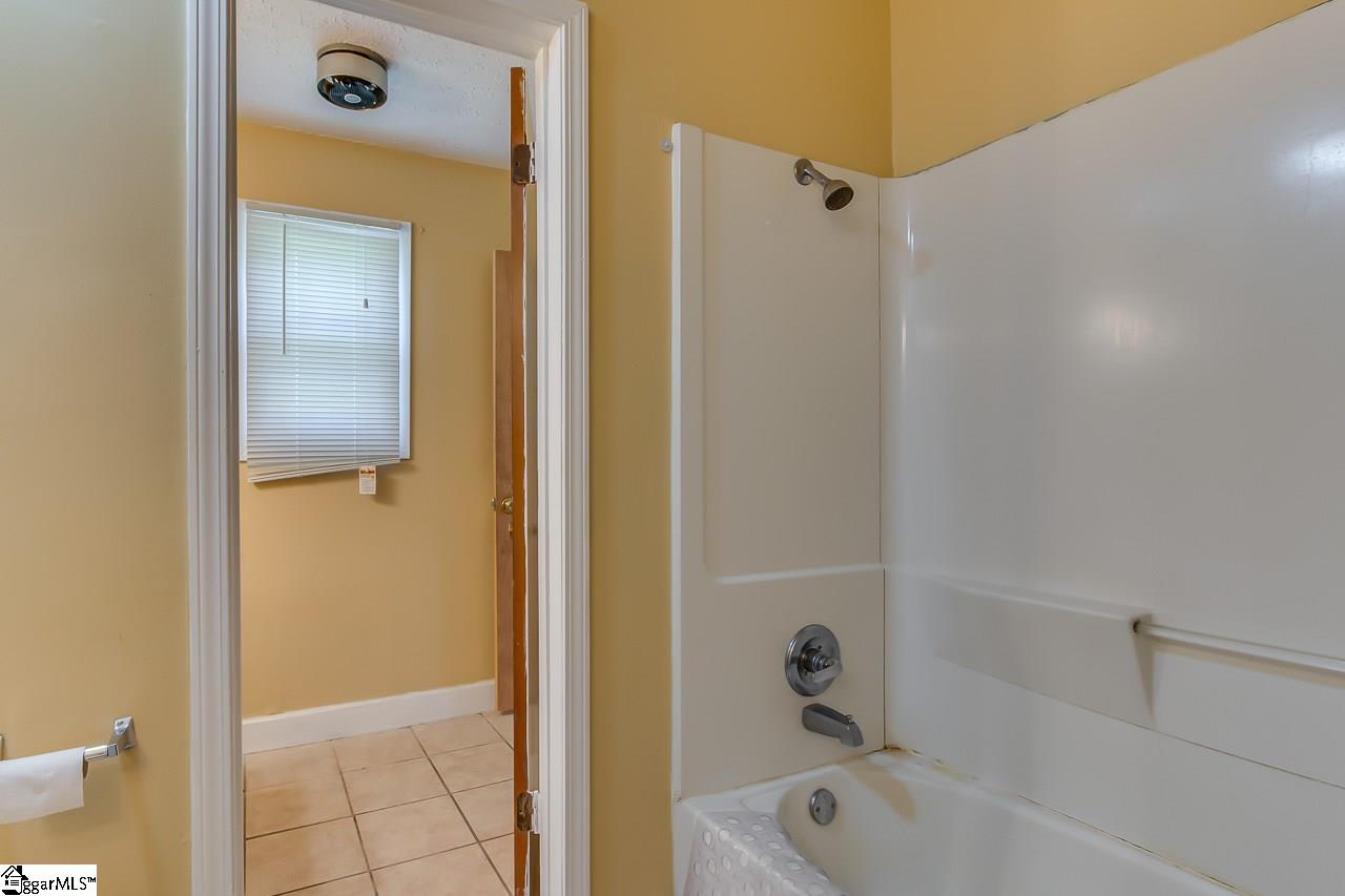 5 Queens Street Fountain Inn, SC 29644 - Photo 19 of 22 Gallery Image 19