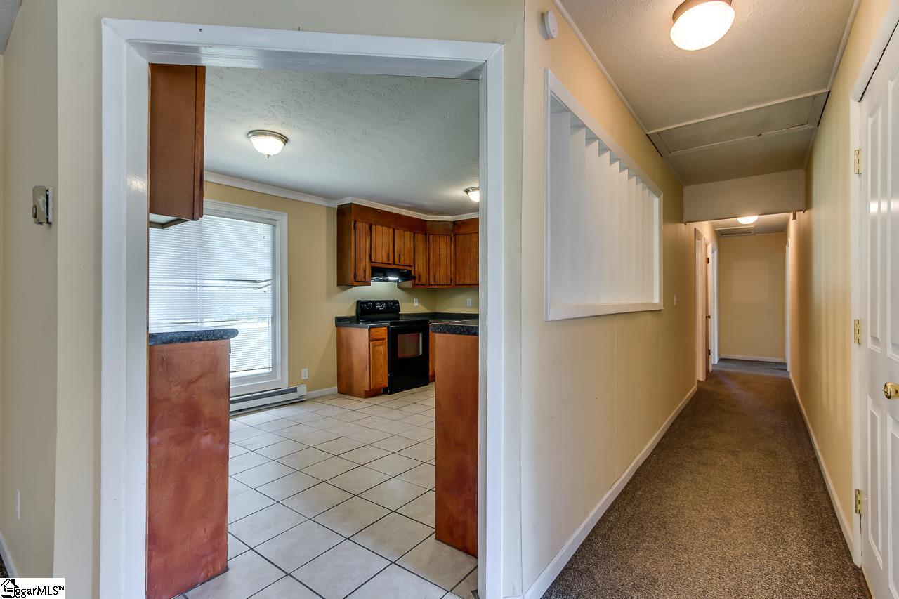 5 Queens Street Fountain Inn, SC 29644 - Photo 5 of 22 Gallery Image 5