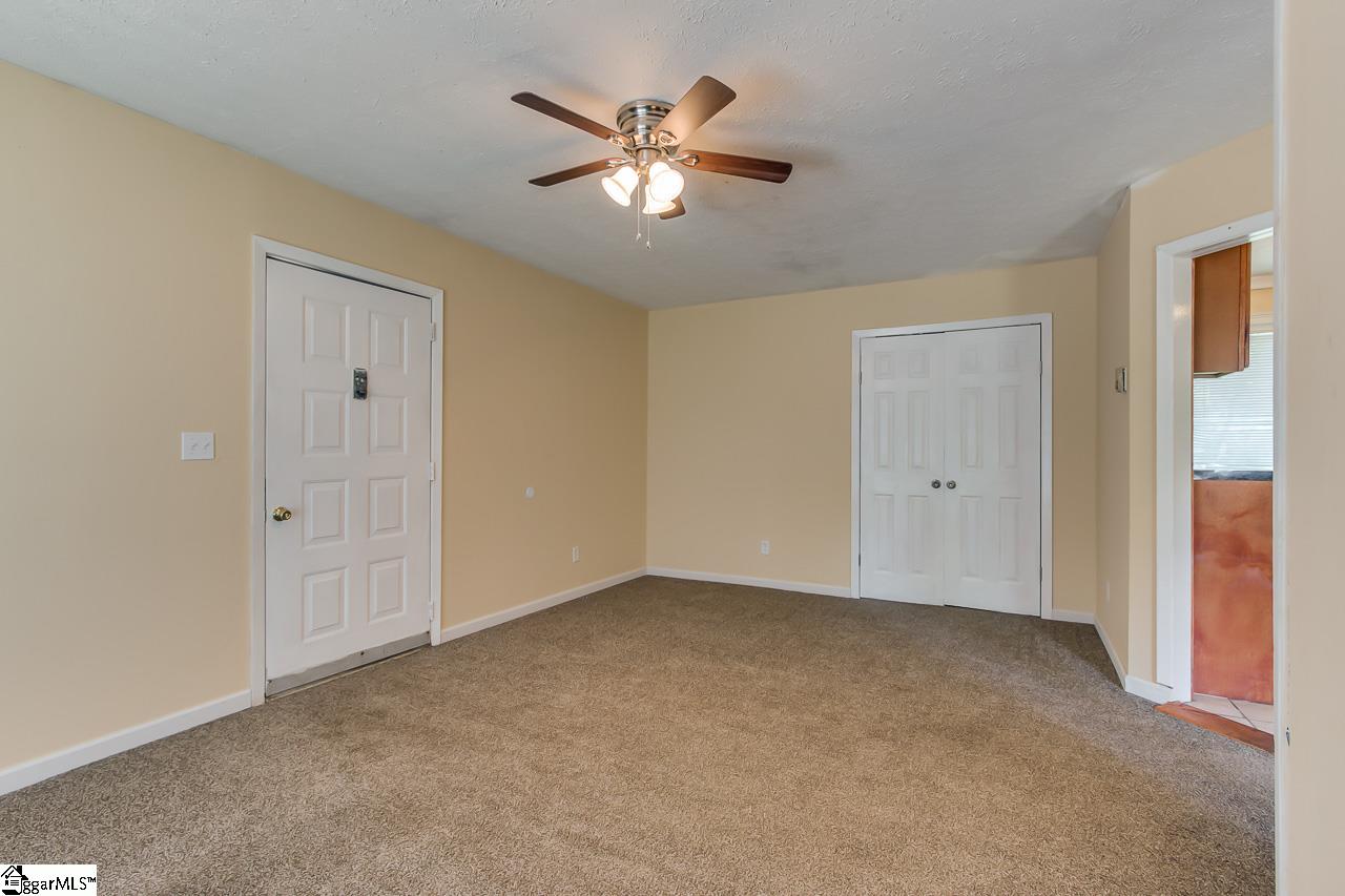 5 Queens Street Fountain Inn, SC 29644 - Photo 9 of 22 Gallery Image 9