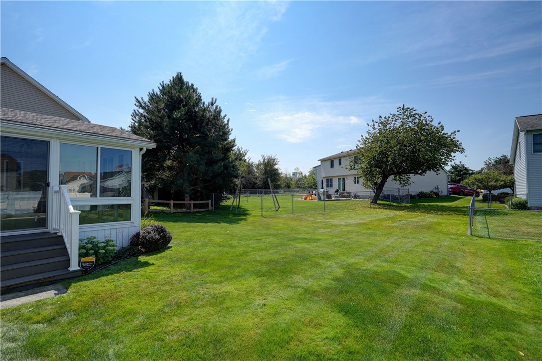 73 Logans Run Greece, NY 14626 - Photo 38 of 42 Gallery Image 38