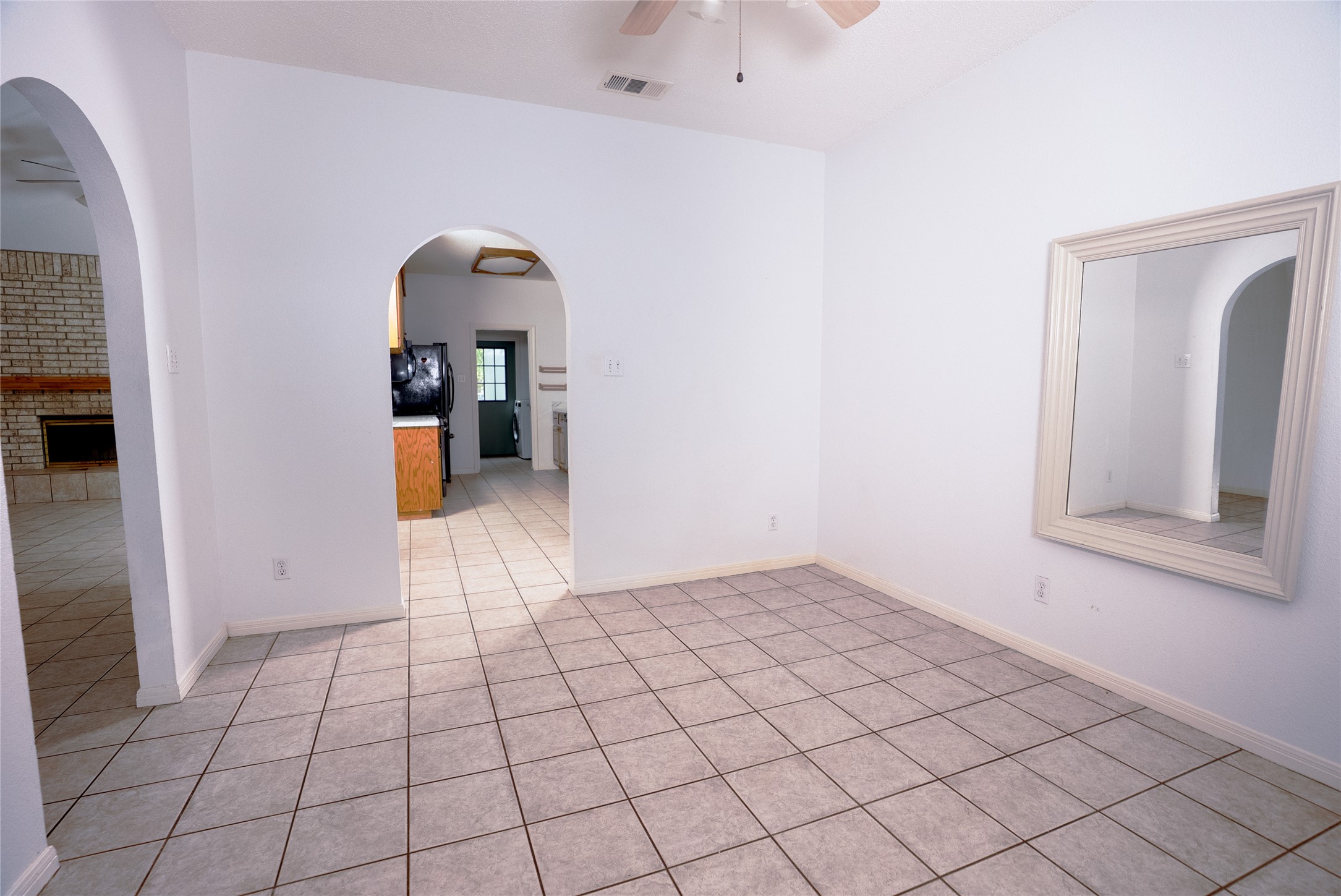 1751 County Road 255 Georgetown, TX 78633 - Photo 13 of 29