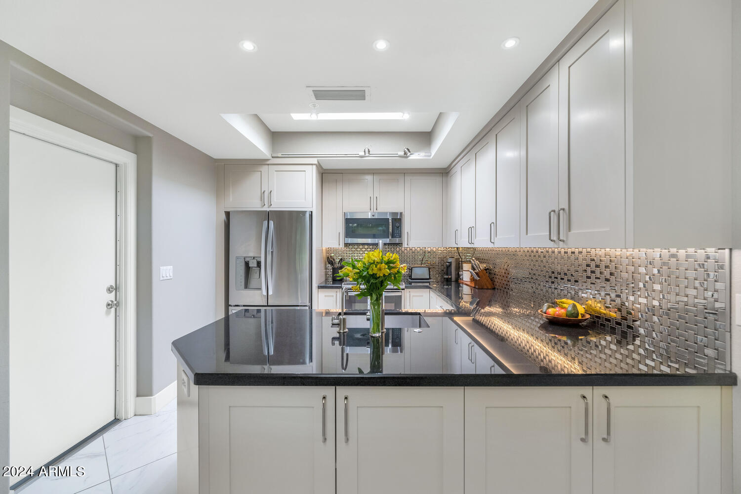 7710 East Gainey Ranch Road, Unit 119 Scottsdale, AZ 85258 - Photo 7 of 33 7710 E Gainey Ranch Rd-large-013-024-771