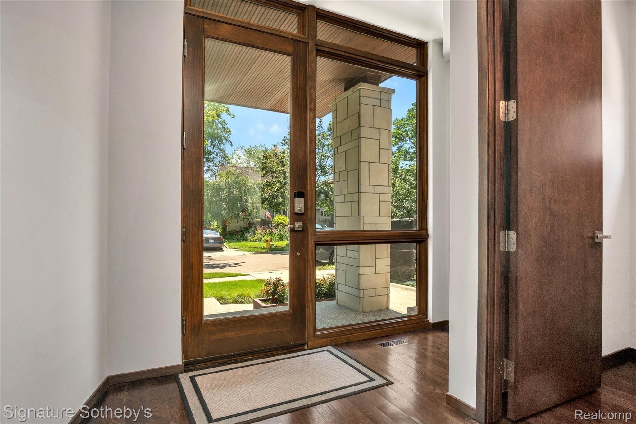 1259 Ruffner Avenue Birmingham, MI 48009 - Photo 10 of 91 07-1259 Ruffner Ave-WindowStill-Real-Estate-Photography-7.jpg