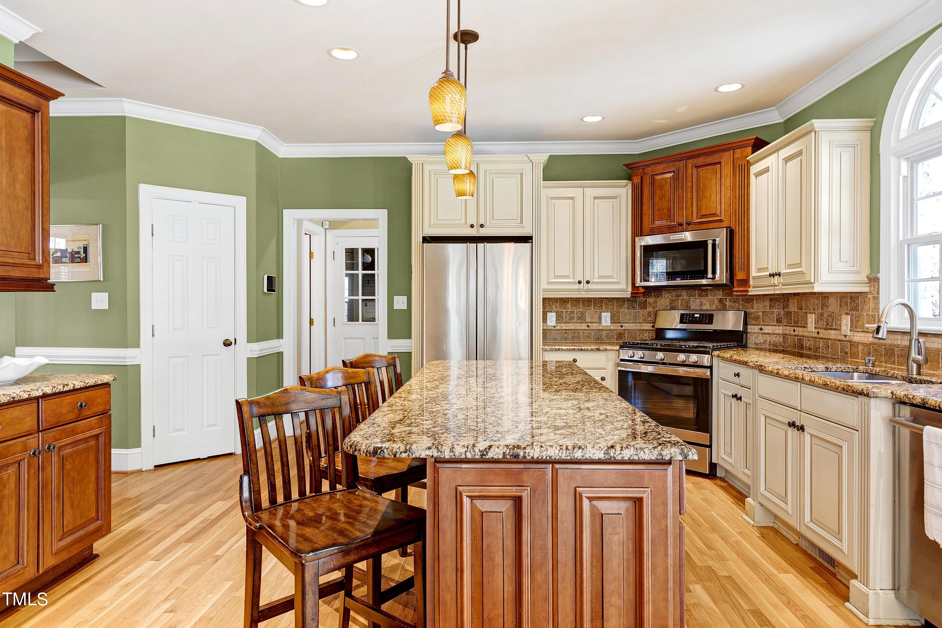 8928 Windjammer Drive Raleigh, NC 27615 - Photo 9 of 44 14-Scene-14