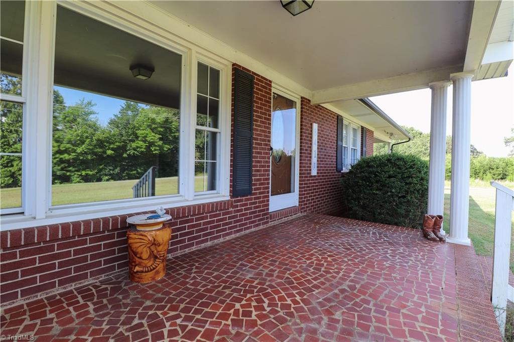 841 Anglin Mill Road Stoneville, NC 27048 - Photo 5 of 50 Gallery Image 5