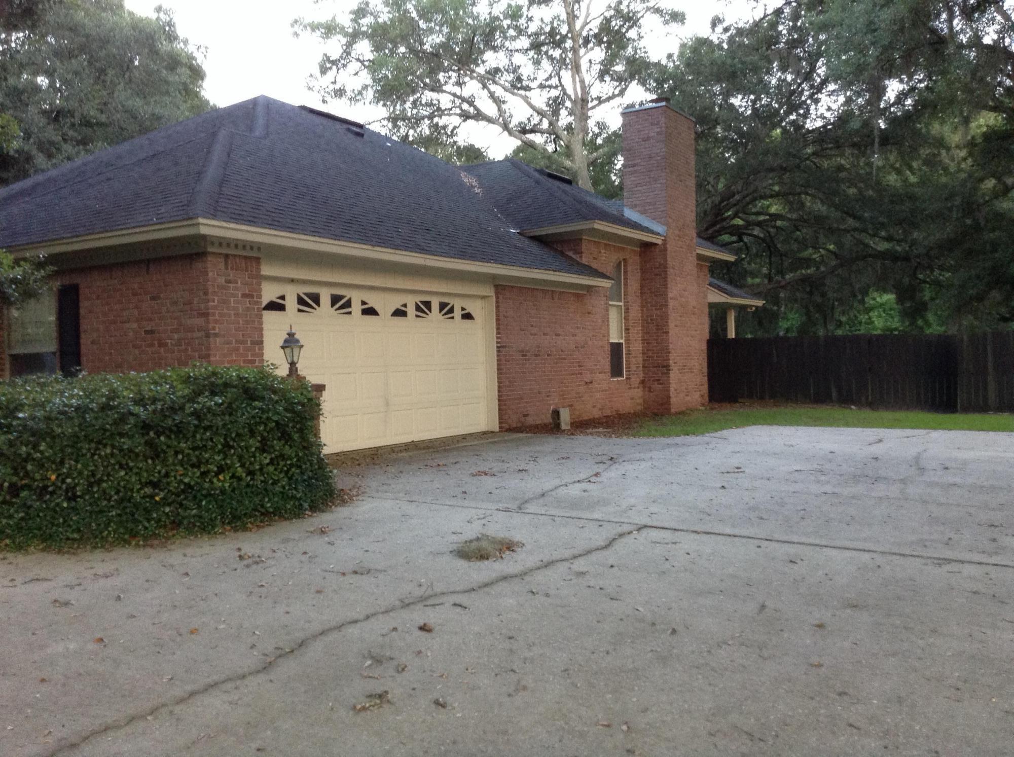7308 Woodlawn Road Macclenny, FL 32063 - Photo 3 of 12 image