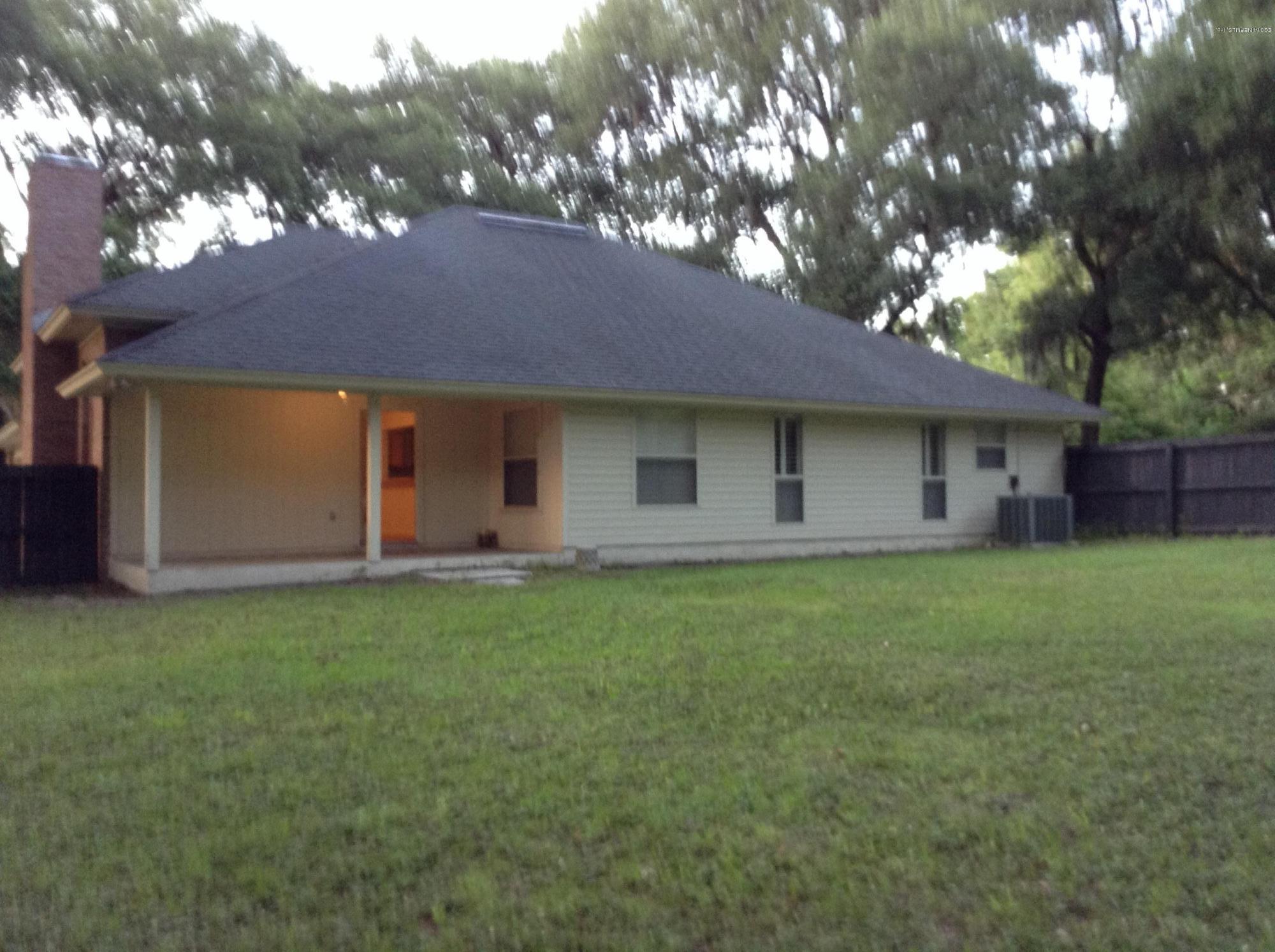 7308 Woodlawn Road Macclenny, FL 32063 - Photo 8 of 12 image