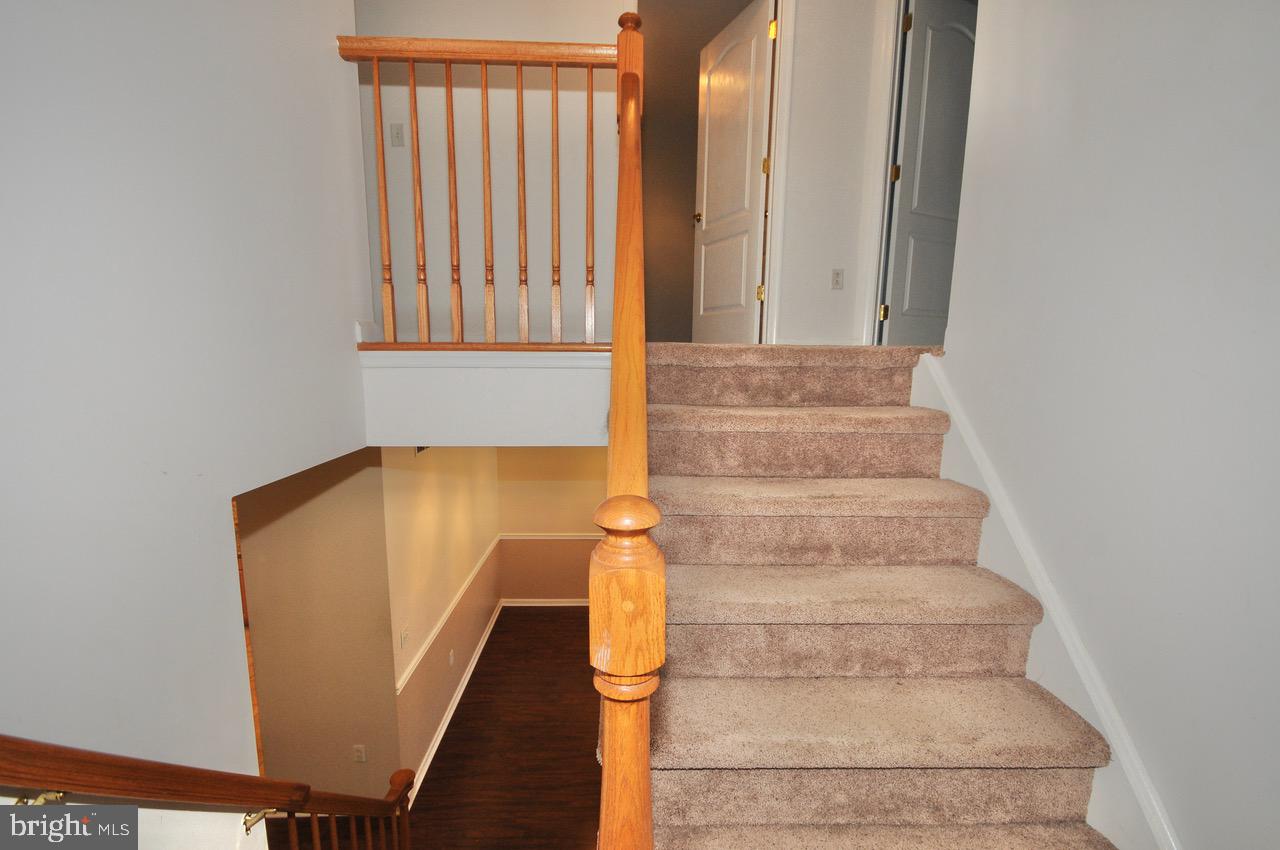 349 Huntington Drive Delran, NJ 08075 - Photo 51 of 68 a view of entryway