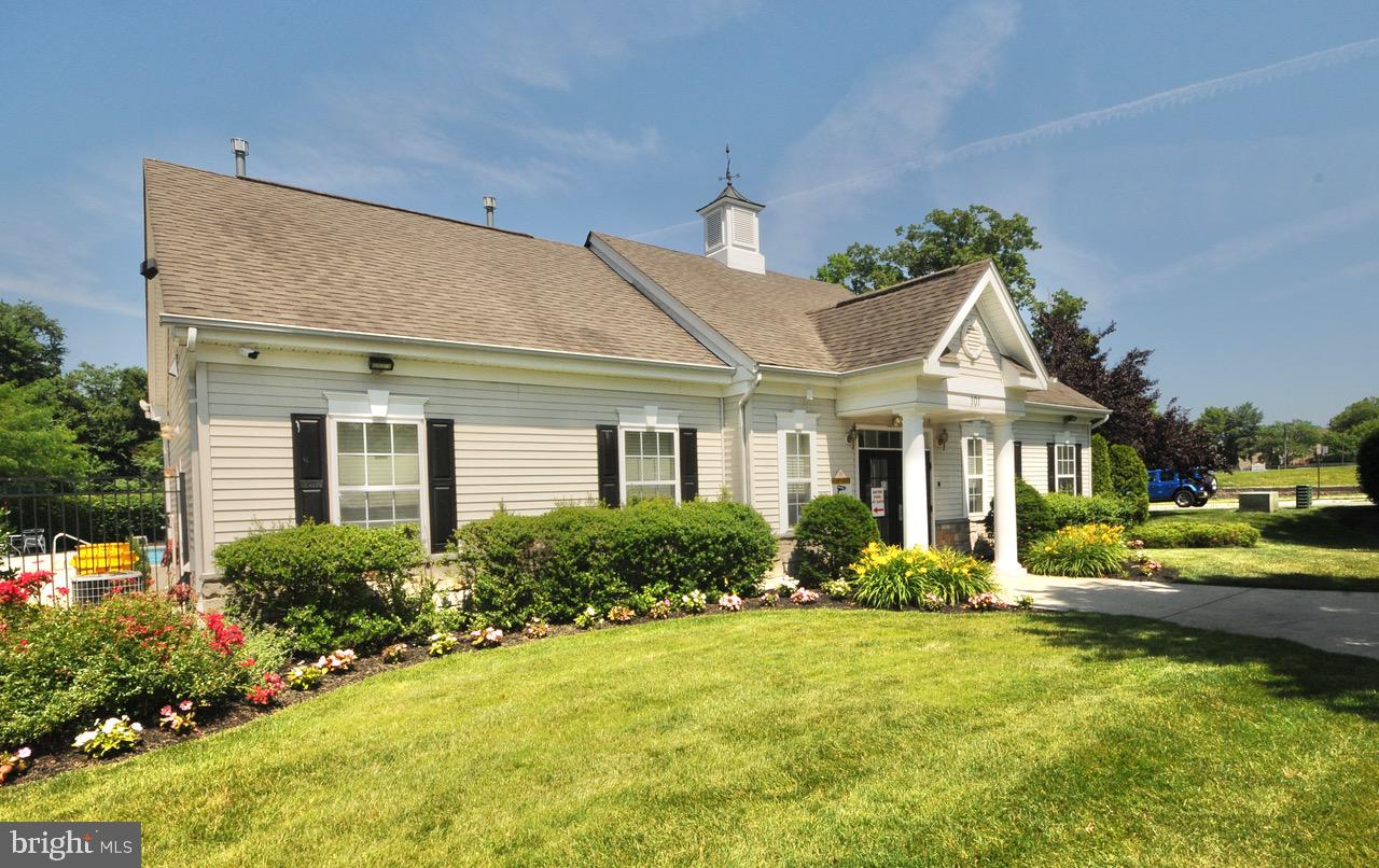 349 Huntington Drive Delran, NJ 08075 - Photo 66 of 68 a front view of a house with garden