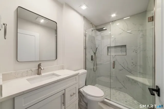 $2,500 | 304 Heritage Village, Unit B, Southbury, CT 06488