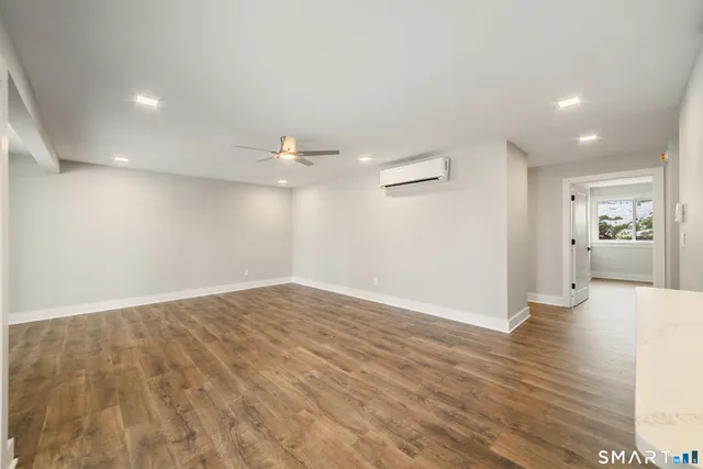 $2,500 | 304 Heritage Village, Unit B, Southbury, CT 06488