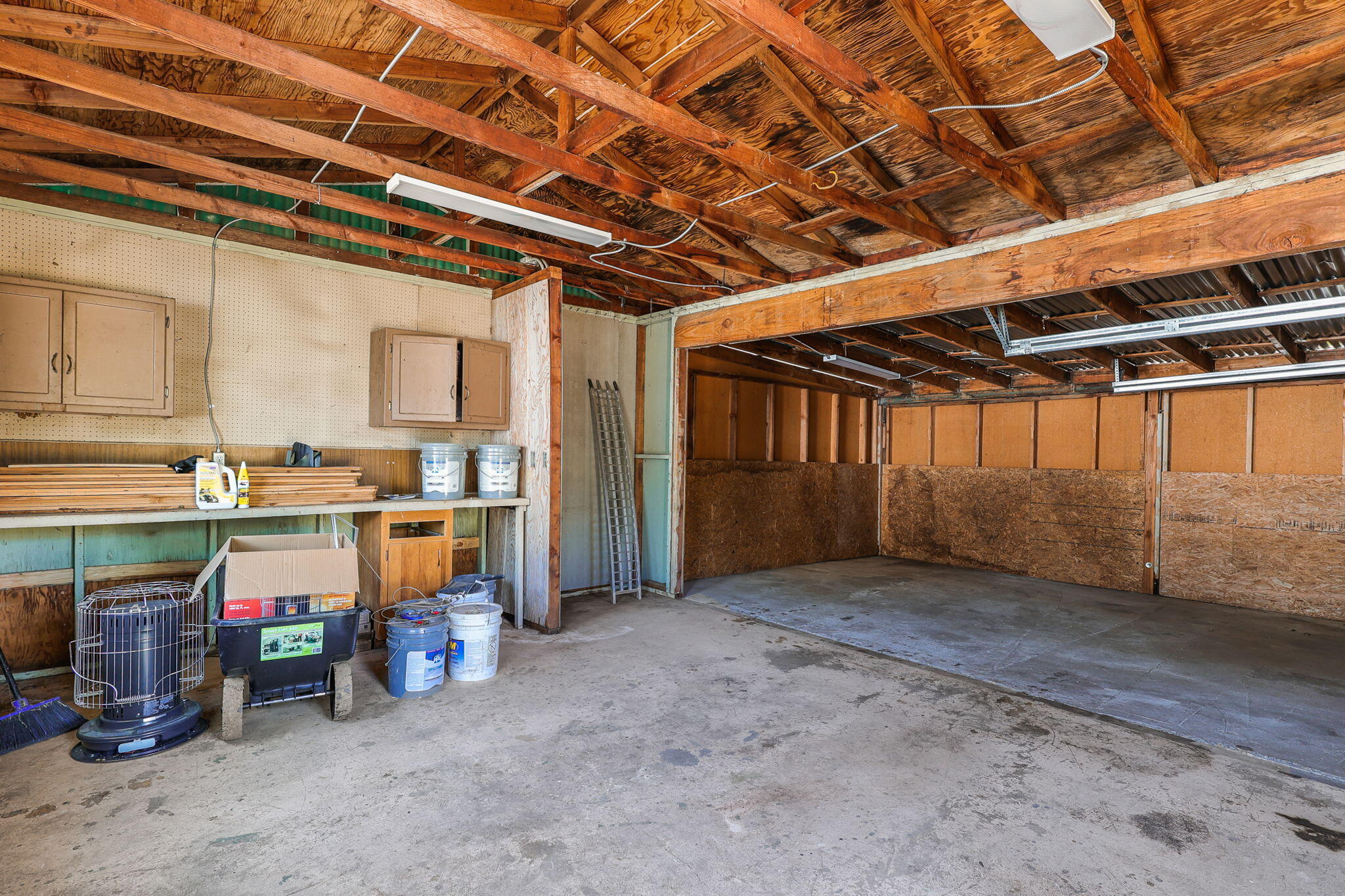 6926 Weeks Road Redding, CA 96002 - Photo 38 of 39 Detached Garage