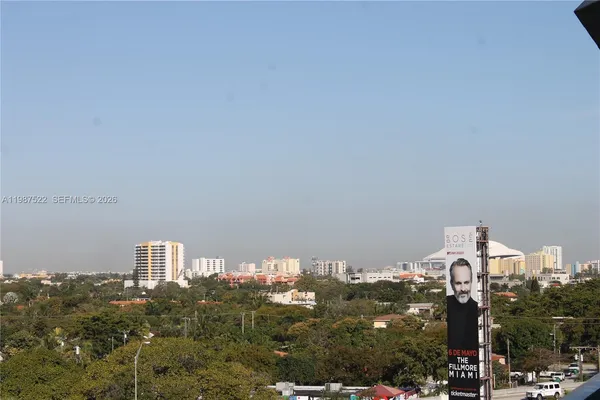 $4,100 | 201 Southwest 17th Road, Unit 802, Miami, FL 33129
