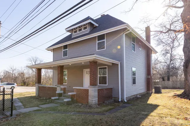 $239,000 | 214 16th Street, Bedford, IN 47421