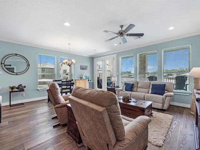 $379,000 | 2112 Fm 3186, Unit C4, Onalaska, TX 77360