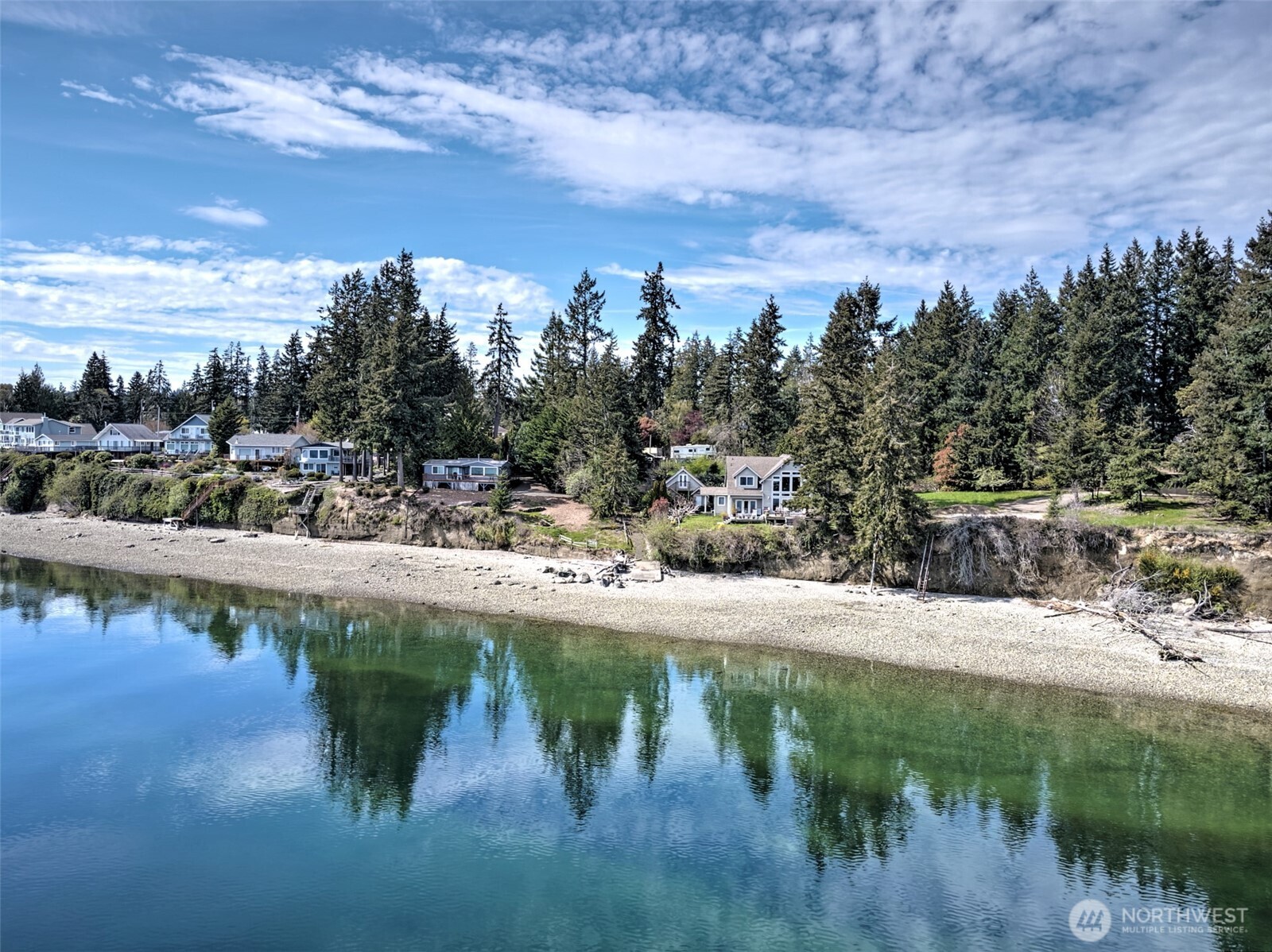 721 East Stretch Island Road South Grapeview, WA 98546 - Photo 12 of 36