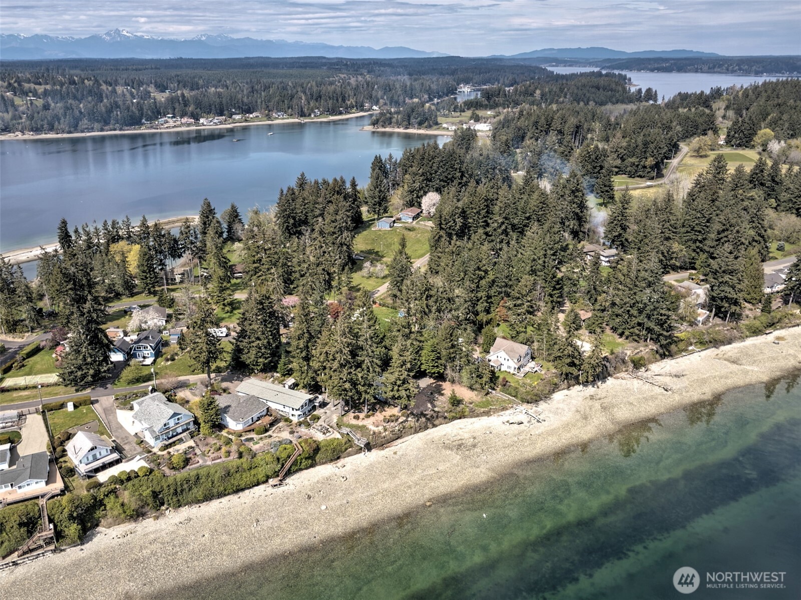 721 East Stretch Island Road South Grapeview, WA 98546 - Photo 16 of 36
