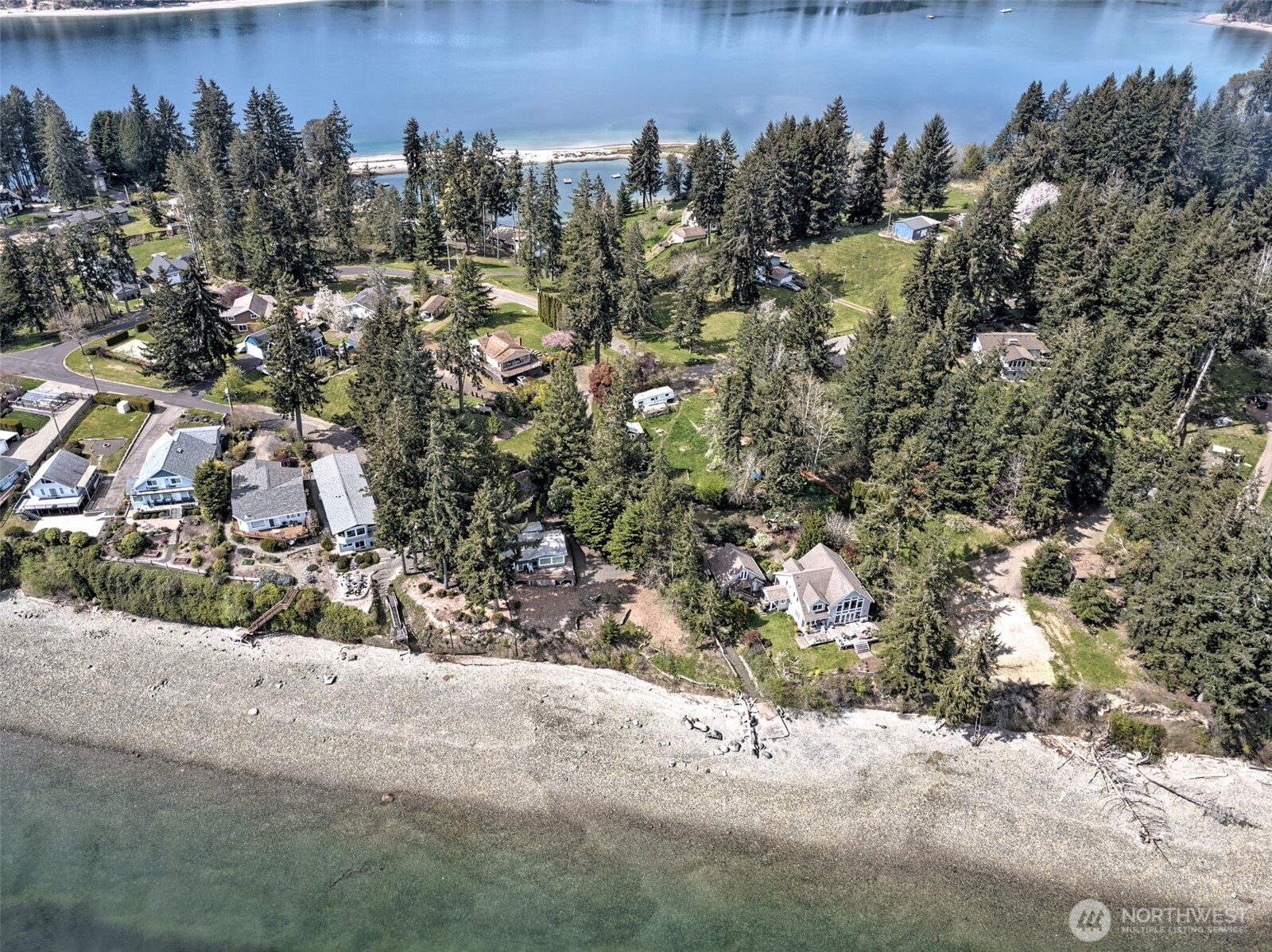 721 East Stretch Island Road South Grapeview, WA 98546 - Photo 10 of 36