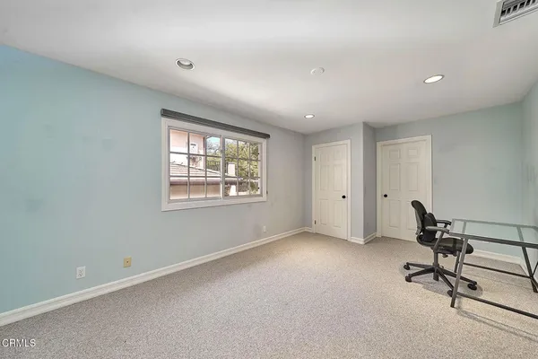 $18,000 | 4330 Bel Air Drive, La Canada Flintridge, CA 91011