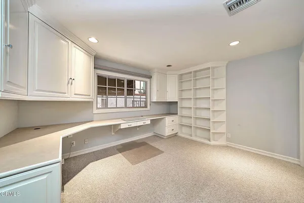 $18,000 | 4330 Bel Air Drive, La Canada Flintridge, CA 91011