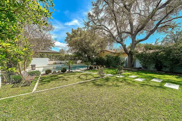 $18,000 | 4330 Bel Air Drive, La Canada Flintridge, CA 91011