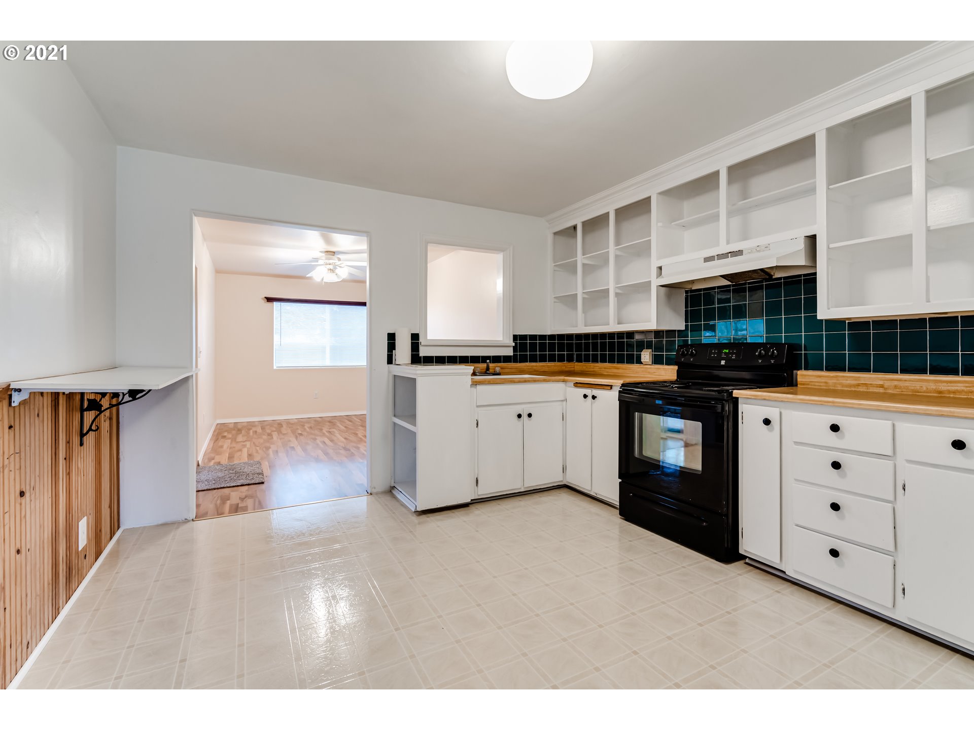 332 West Centennial Boulevard Springfield, OR 97477 - Photo 6 of 22 Gallery Image 6