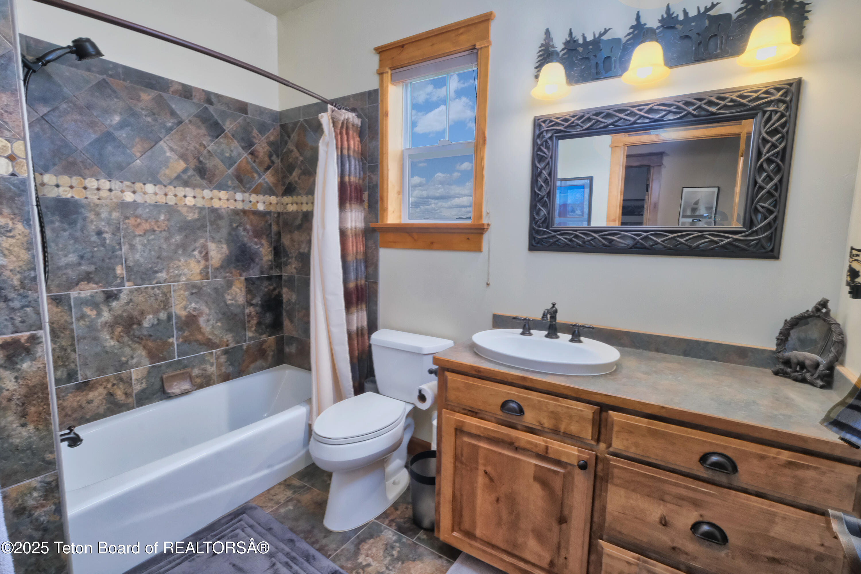 280 Cedar Circle Swan Valley, ID 83449 - Photo 18 of 32 18_280 Cedar Circle_For MLS-34
