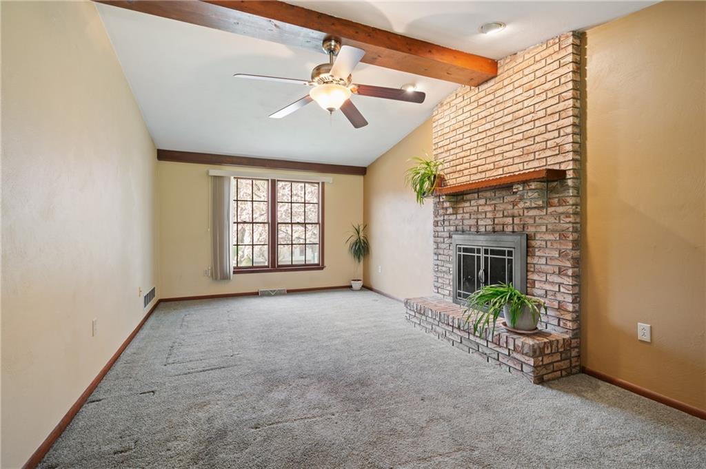 201 Cameron Drive Irwin, PA 15642 - Photo 14 of 30 an empty room with windows and ceiling fan