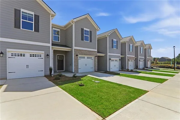 $259,900 | 141 Chastain Drive, Cartersville, GA 30120