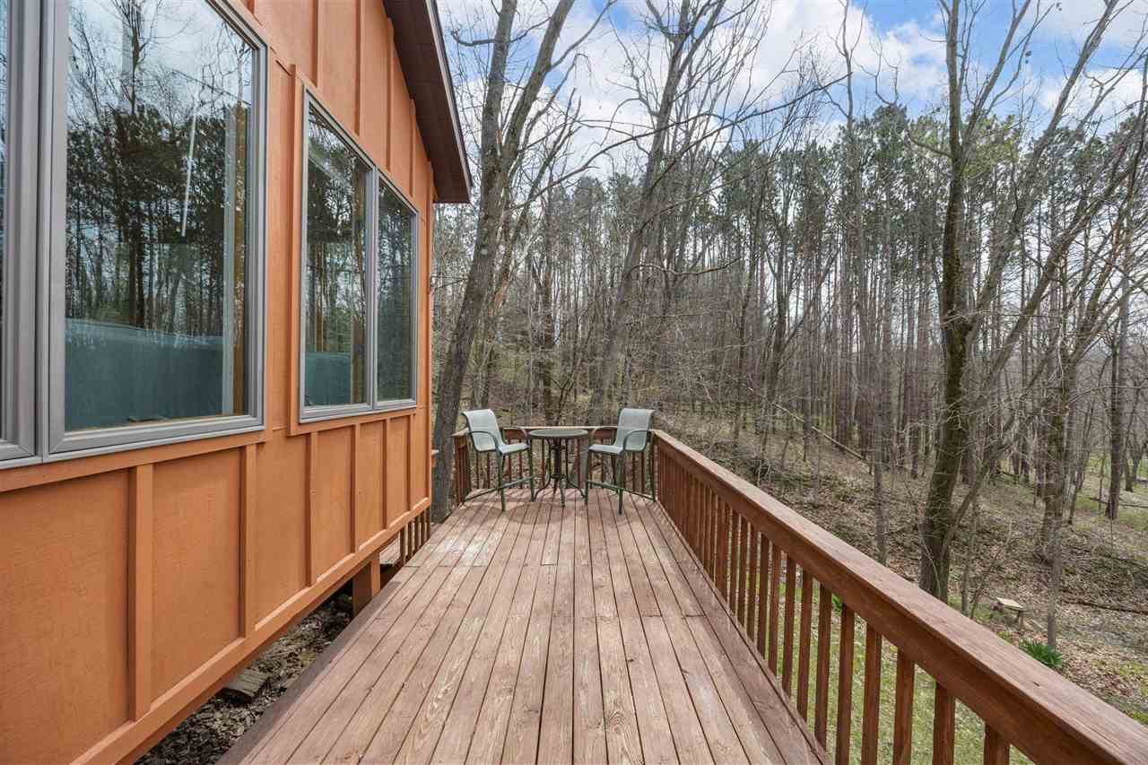 3889 Spring Street Northeast Solon, IA 52333 - Photo 10 of 14 Gallery Image 10