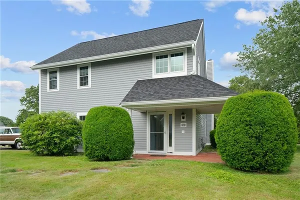 $3,600 | 510 Corey Lane, Middletown, RI 02842