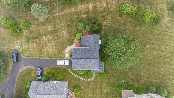 $3,600 | 510 Corey Lane, Middletown, RI 02842