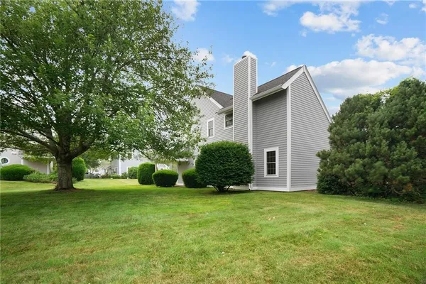$3,600 | 510 Corey Lane, Middletown, RI 02842