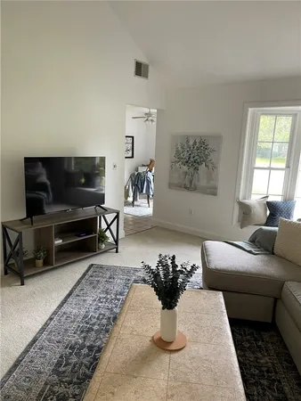 $3,600 | 510 Corey Lane, Middletown, RI 02842