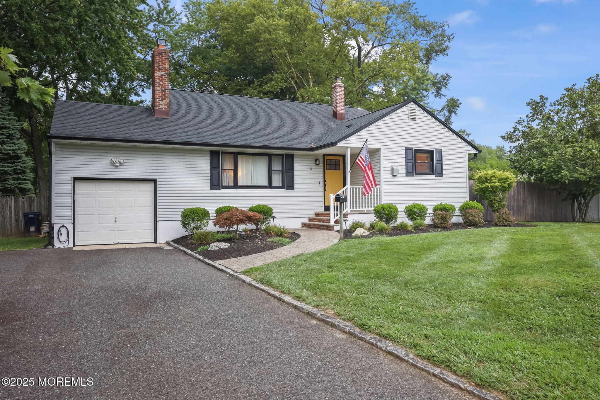 13 Woodland Road Holmdel, NJ 07733 - Photo 2 of 31 3-web-or-mls-LPM_2465