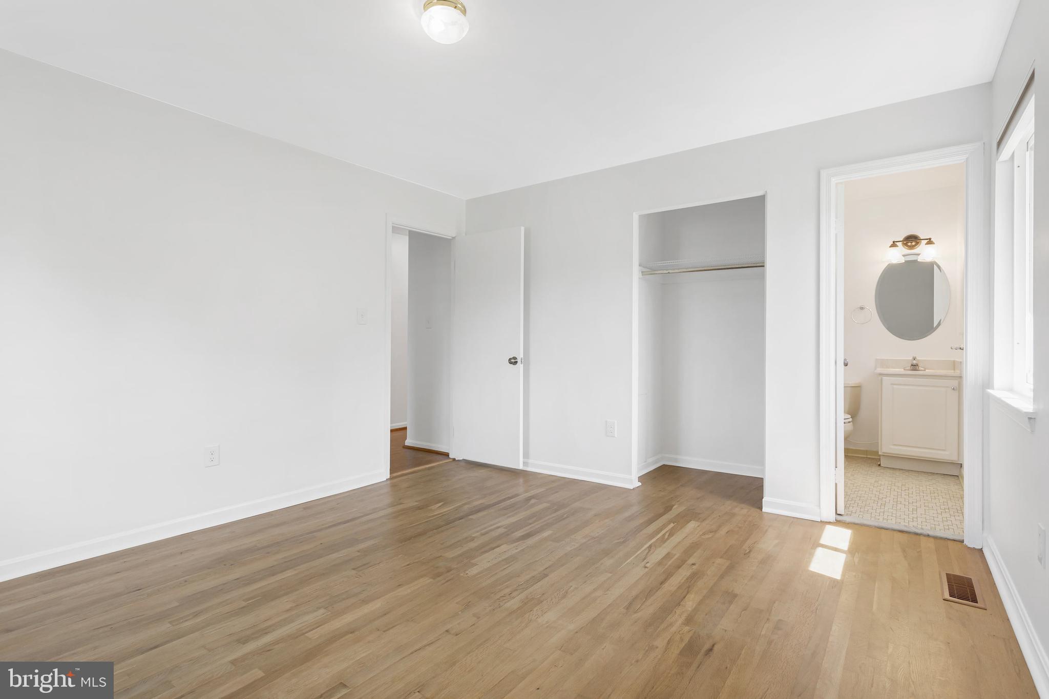 12903 Sturbridge Road Woodbridge, VA 22192 - Photo 16 of 29 Gallery Image 16