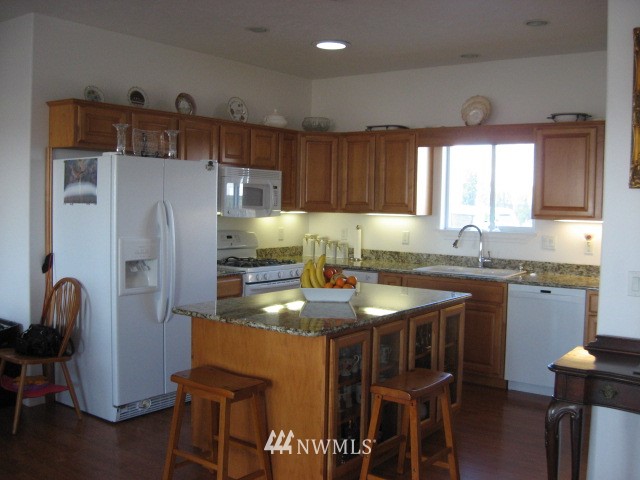 7738 Bouldercrest Road Northeast Moses Lake, WA 98837 - Photo 5 of 20 Gallery Image 5