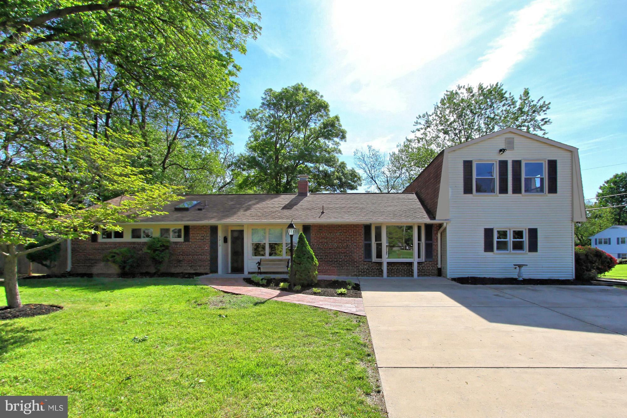 5210 Garner Street Springfield, VA 22151 - Photo 3 of 30 Exterior (Front)