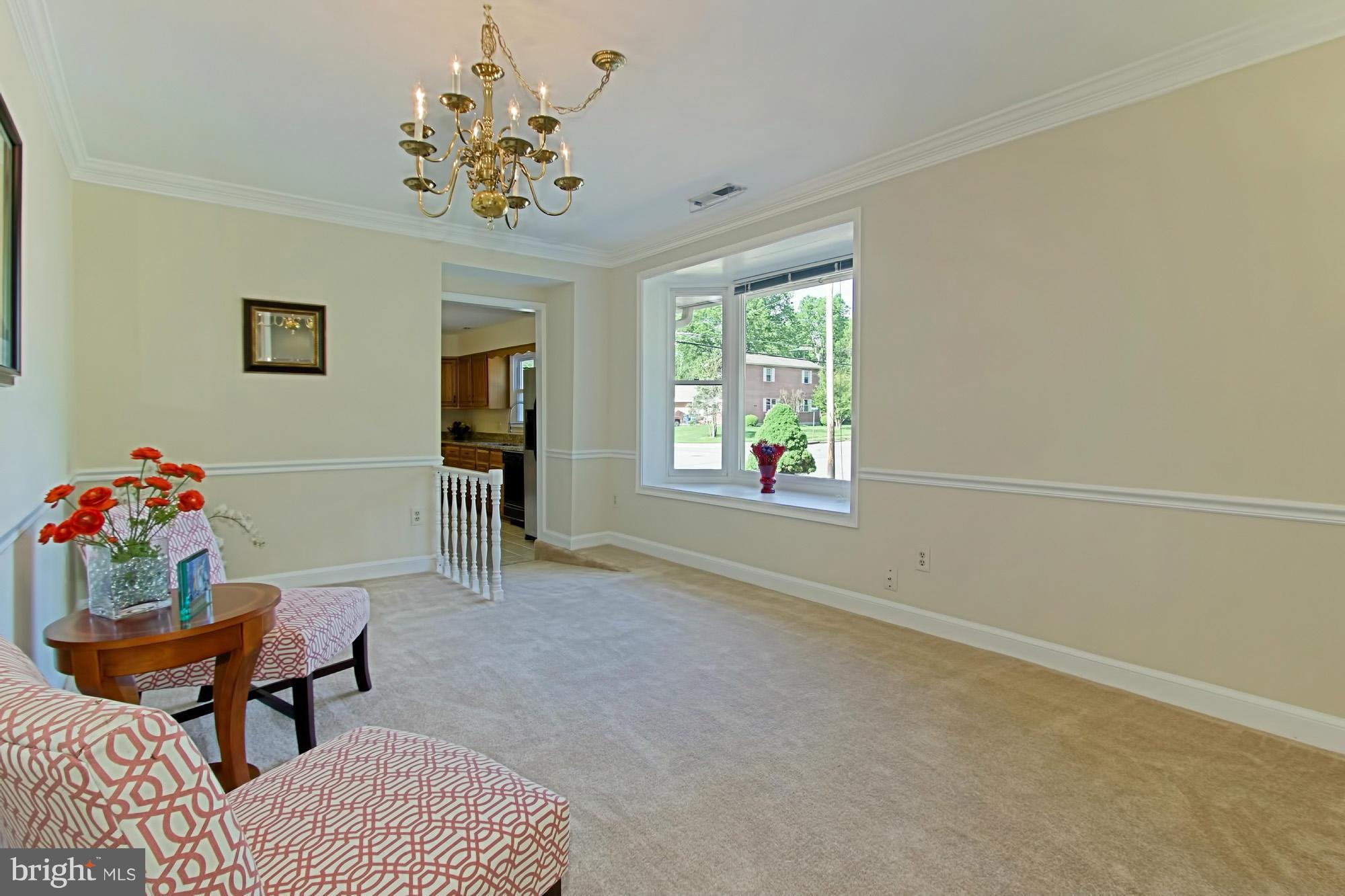 5210 Garner Street Springfield, VA 22151 - Photo 9 of 30 Dining Room