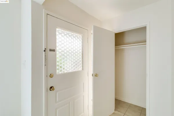 $315,000 | 1064 Mohr Lane, Unit C, Concord, CA 94518