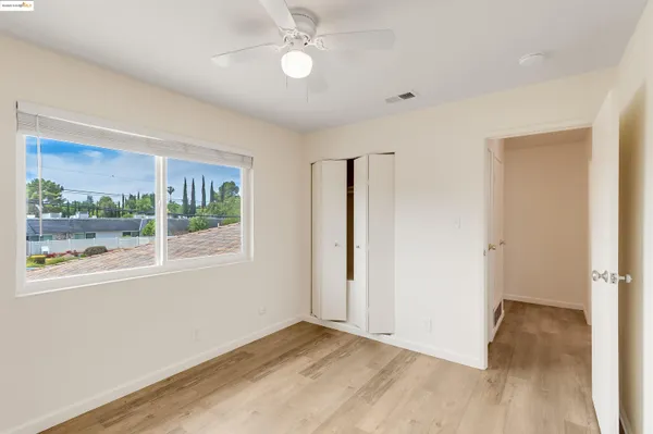$315,000 | 1064 Mohr Lane, Unit C, Concord, CA 94518