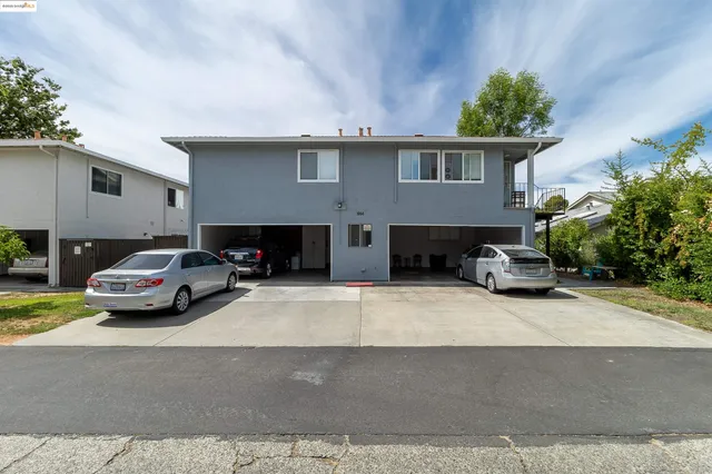 $315,000 | 1064 Mohr Lane, Unit C, Concord, CA 94518