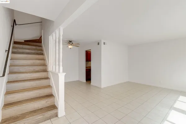 $315,000 | 1064 Mohr Lane, Unit C, Concord, CA 94518
