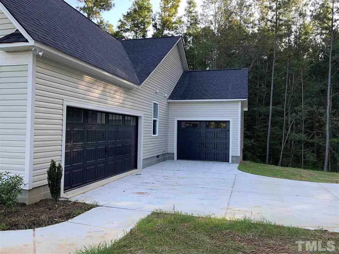 272 Lee Road Clayton, NC 27520 - Photo 3 of 19 Gallery Image 3