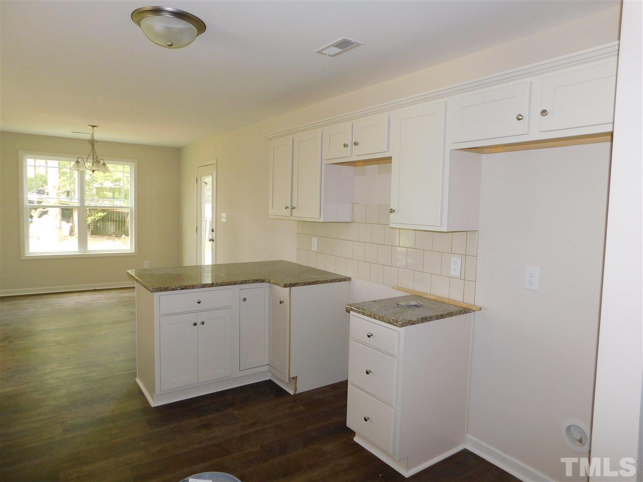 272 Lee Road Clayton, NC 27520 - Photo 9 of 19 Gallery Image 9