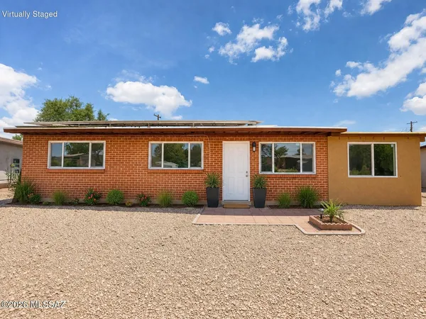 $305,000 | 749 West Calle Margarita, Tucson, AZ 85706