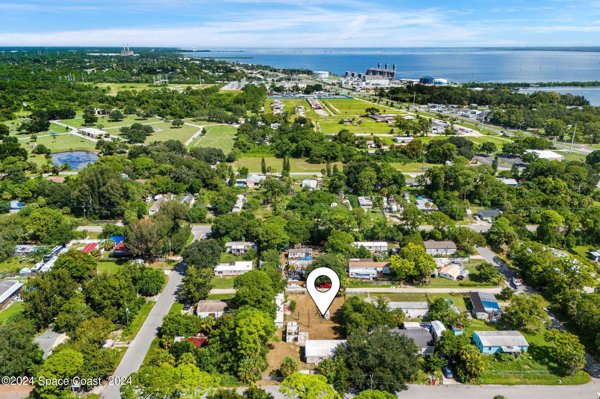326 Iris Street Cocoa, FL 32927 - Photo 26 of 28 11-web-or-mls-DJI_20240906112709_0002_D