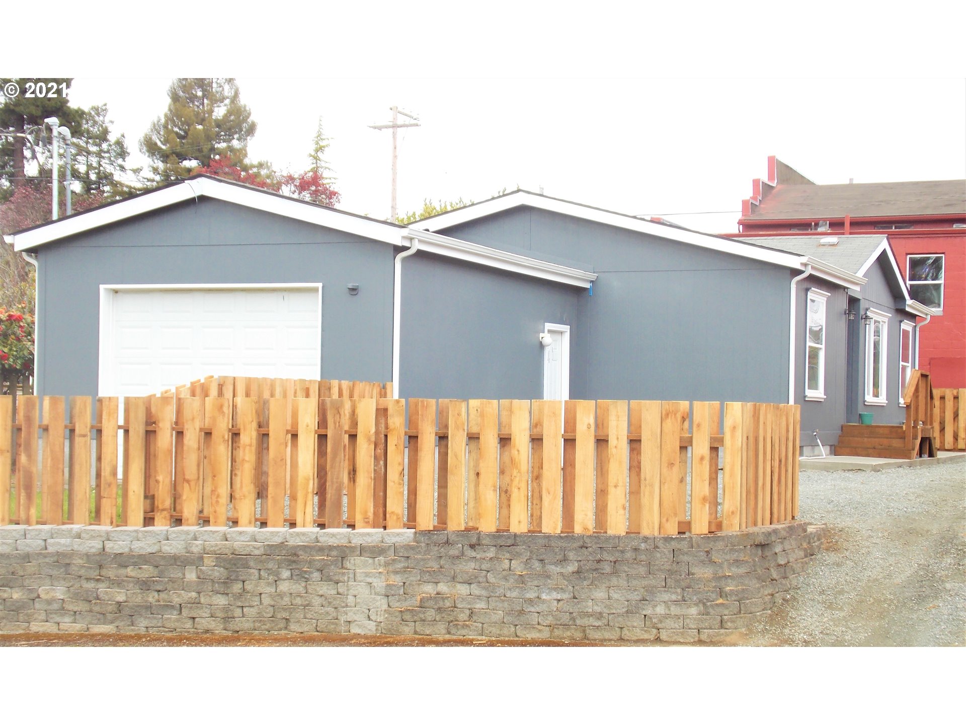 207 Maple Street Myrtle Point, OR 97458 - Photo 1 of 14 Gallery Image 1