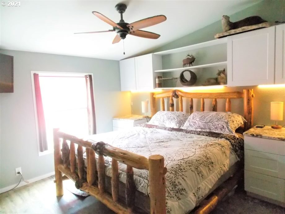 207 Maple Street Myrtle Point, OR 97458 - Photo 9 of 14 Gallery Image 9
